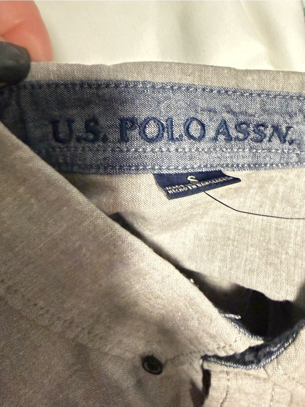 U.S. Polo Assn. Men’s Button-Down Long Sleeve Shirt in Beige & Navy Logo. NWOT - Picture 9 of 10